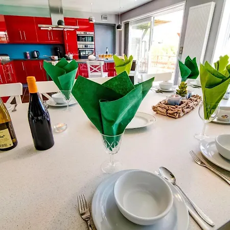 Nyaraló House With Sauna In Quiet Area Near Durbuy, Beautiful Terrace Durbuy